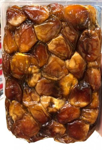 تمر سكري القصيم كرتون (1 كيلو) 8 حبات