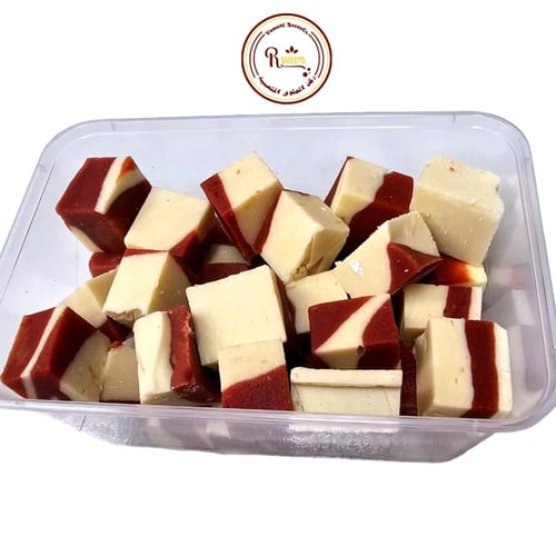 حلوى لبنية بالشكولاته