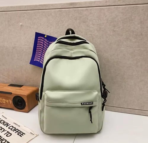 حقيبة مدرسية