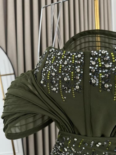 فستان سهره راقي لون انيق خامه مخمل تل عل باربي +تط...