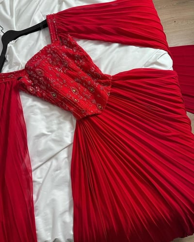 فستان سهره لونين انيق راقي خامه باربي +تفته كسرات