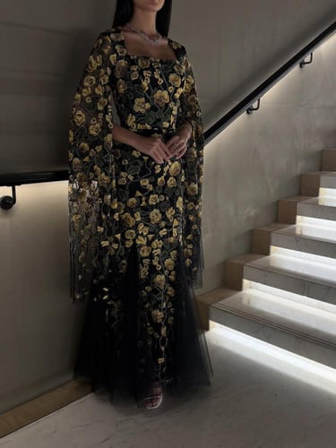 فستان خامه تل مطررز كبيوتر وفصوص رزكون