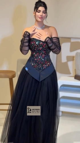 فستان سهره لون راقي خامه كرستال مطرزه مع لولو