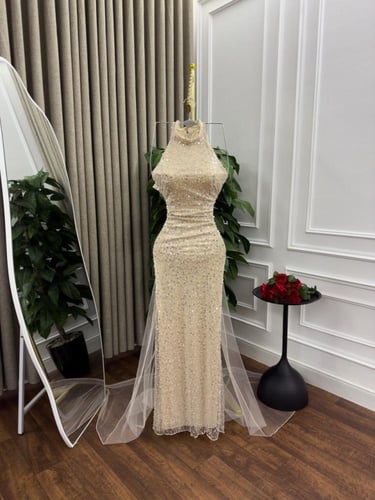 فستان تل مطرز