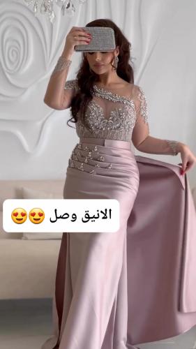 فستان سهرة طويل انيق الخامة:تفته مطرز يدوي كرستال