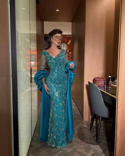 فستان شتوي سهره راقي لون انيق قماش تل خرز عل بطانه...