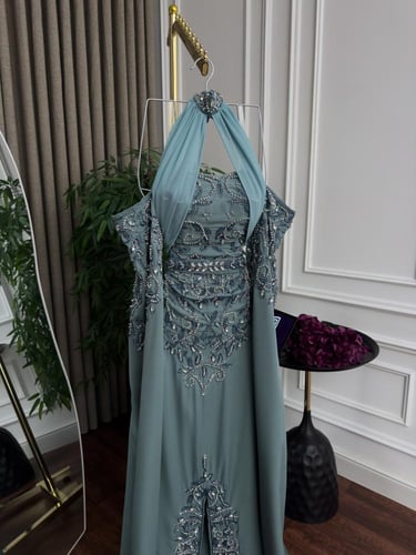 جلابيه سهره راقيه طويله ساتره لون انيق خامه كريب ا...