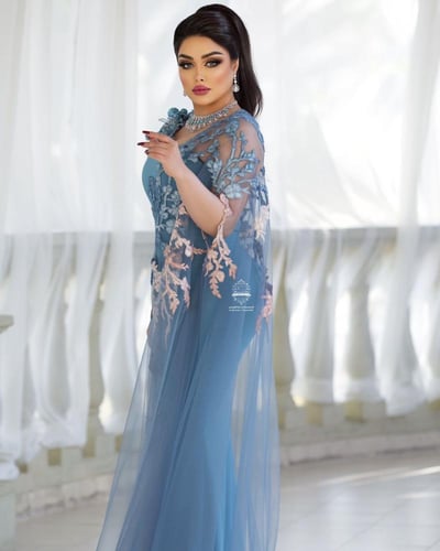 كريب استرتش مع طبقه شيفون مشجر