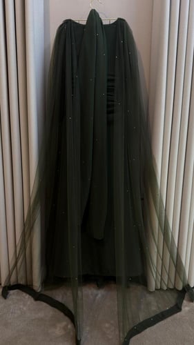 جلابيه طويله ساتره خامه باربي عل جورجيت +تطريز شغل...