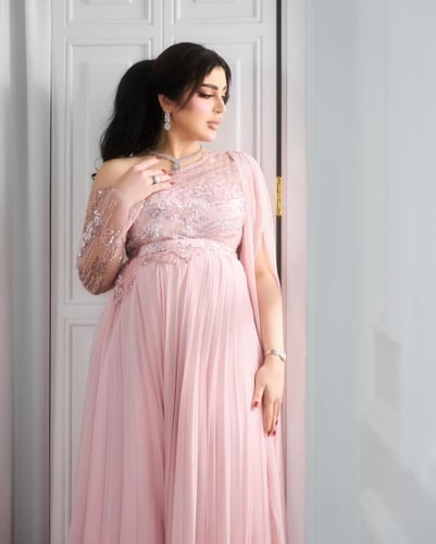 فستان حوامل سهره راقي خامة: شيفون مع بطانه ناعم