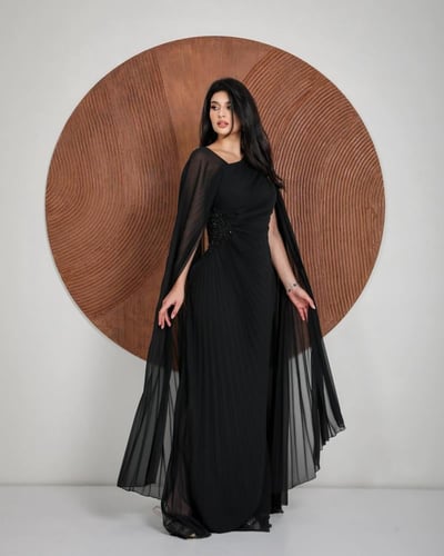 فستان سهره لون راقي خامه شيفون كسرات عل بطانه بارب...