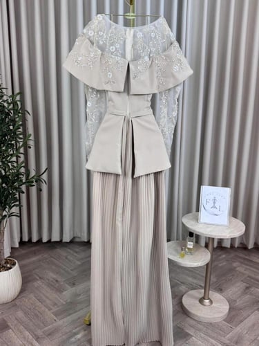 فستان سهره لون راقي خامه باربي مطرز