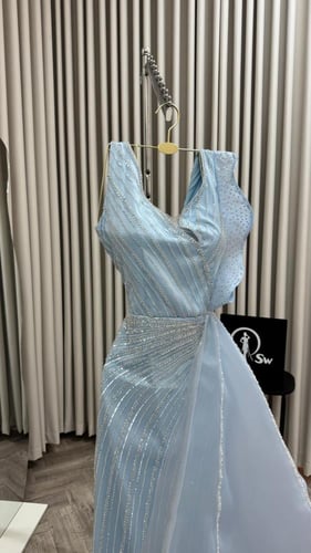 فستان سهره راقي لون انيق خامه قماش سعره مطرز عل تل