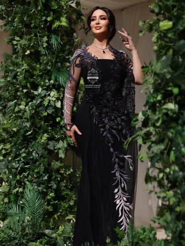 فستان سهره راقي لون انيق خامه كريب استرتش عل شيفون...