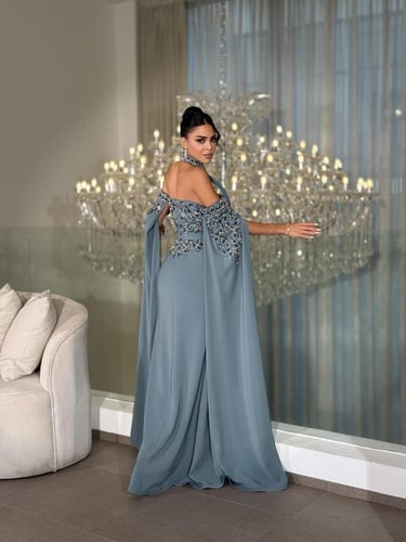 جلابيه سهره راقيه طويله ساتره لون انيق خامه كريب ا...