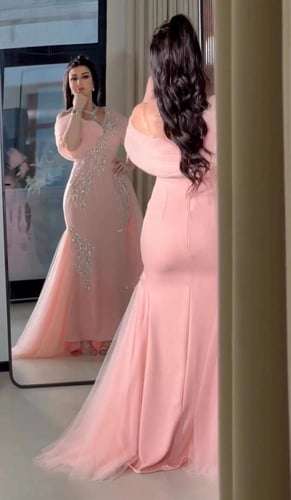 فستان سهره لون راقي خامه كريب +شيفون مطرز