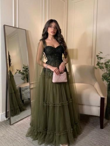 فستان سهره راقي خامه تل عل بطانه باربي مطرز يدوي