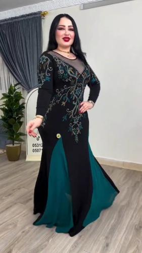 فستان سهره راقي لون كحلي خامه كريب استرتش عل فصوص...