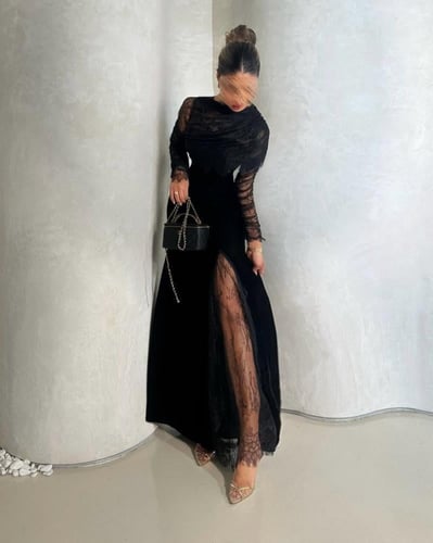 فستان شتوي سهره راقي لون انيق قماش جوخ +دانتيل