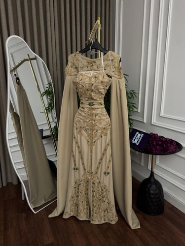 جلابيه سهره راقيه طويله ساتره لون انيق خامه كريب ا...