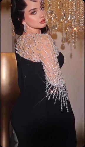 فستان سهره لون راقي خامه بارب + شيوف مطرز كرستال ي