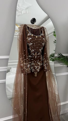 جلابيه راقيه طويله خامه باربي تطريز يدوي راقي