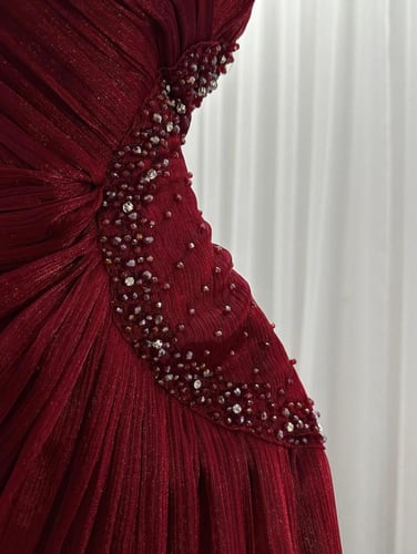 فستان سهره لون عودي داكن راقي خامه ستان ناعم عل شي...