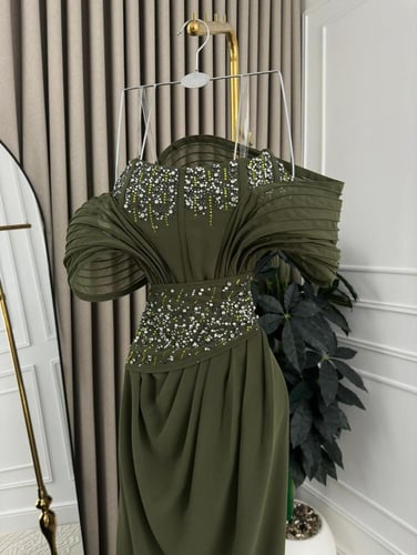 فستان سهره راقي لون انيق خامه مخمل تل عل باربي +تط...