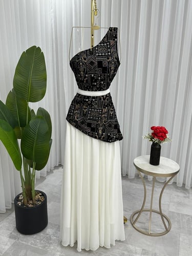 فستان شتوي سهره انيق لون ابيض عل اسود خامه تل عل ب...