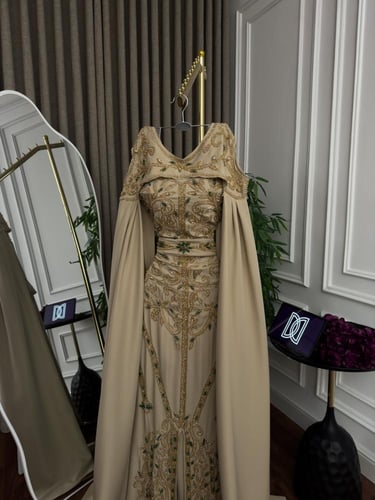 جلابيه سهره راقيه طويله ساتره لون انيق خامه كريب ا...