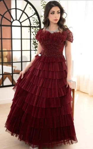 فستان سهره طويل خامه تل مطرز يدوي راقي