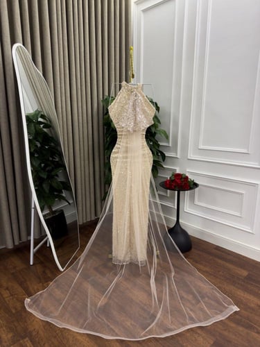 فستان تل مطرز