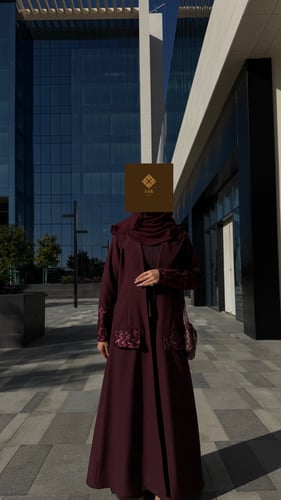 عباية رسميه بألوان متعدده بتدخيله قماش دانتيل صيفي