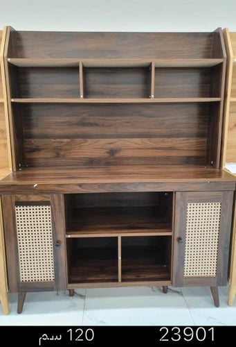 ركن قهوة خشب بني مع الراتان