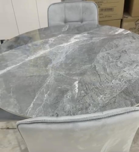 طاولة طعام سيراميك 4كراسي