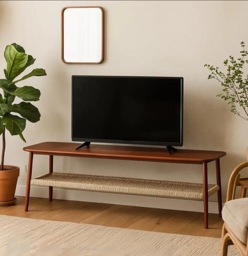 طاولة شاشات 160سم