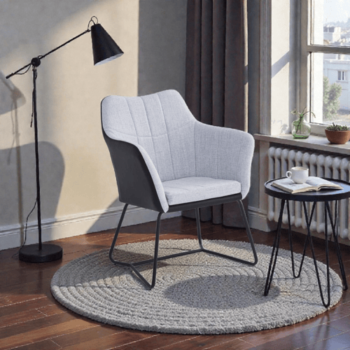 كرسي مفرد بذراعين