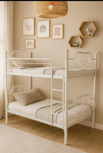 سرير معدني مزدوج