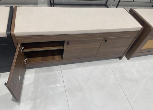 مقعد بوف خشبي بوحدة تخزين 3أبواب جزامة 120 سم