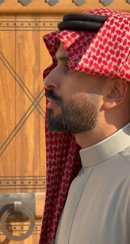 شماغ كشميري احمر داكن سوبر ترمه