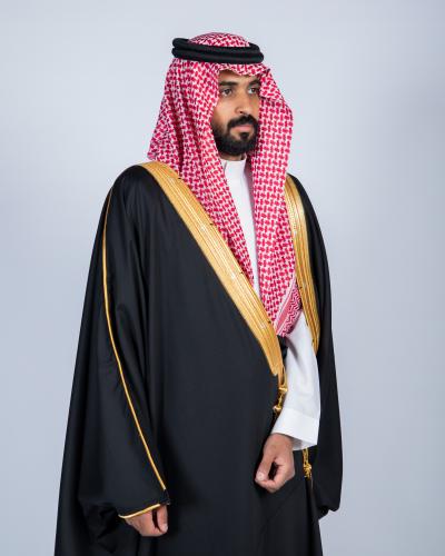 بشت ملكي اسود ربيعي ونيشن