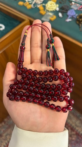 مسباح زعفران احمر