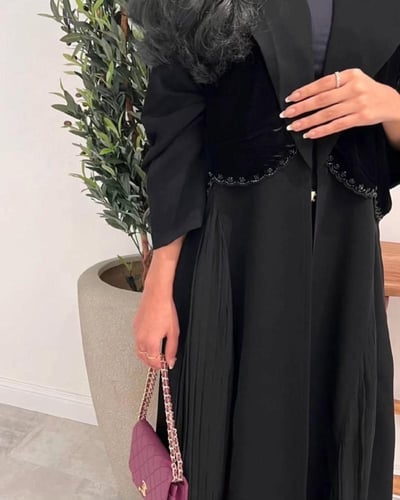 عباية ليلاء