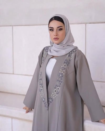 عباية تايلند