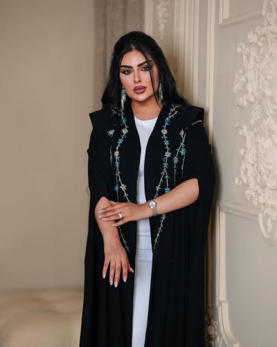 عباية قطريه