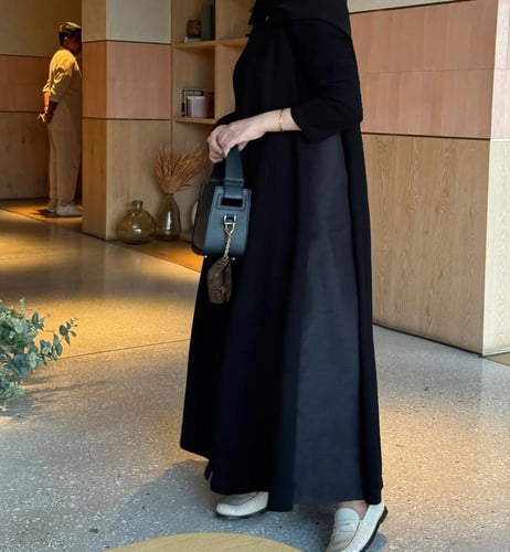 عبايات ترند العنقاء