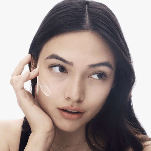 بوبي براون Vitamin Enriched Face Base - مُرطب لإعد...