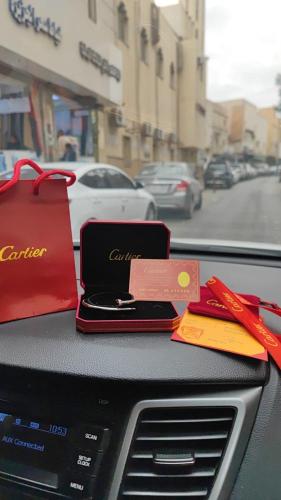 اساور كارتير رجالي