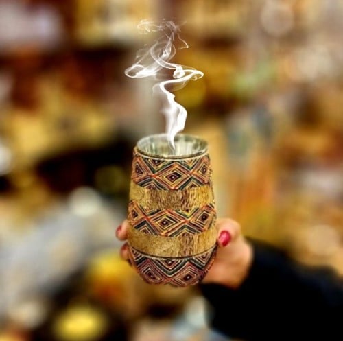 مبخر خشب صناعة هندي حجم وسط ملون