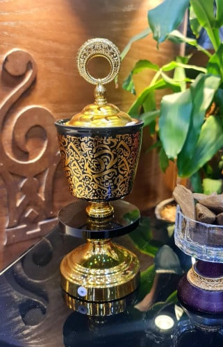 مبخر الخط العربي سيراميك اسود وذهبي